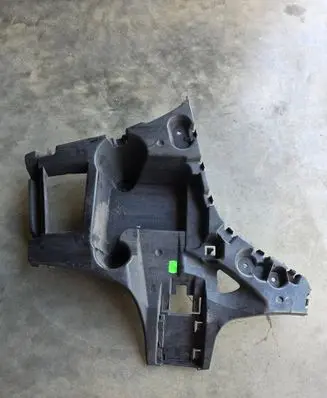 BMW 2 F44 Rear bumper corner part panel trim 7477435