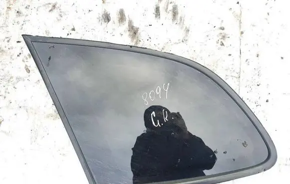 Hyundai Santa Fe Rear side window