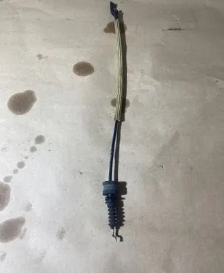 Front door cable line