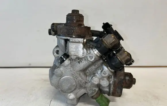 Volvo V70 Fuel injection high pressure pump 31272896