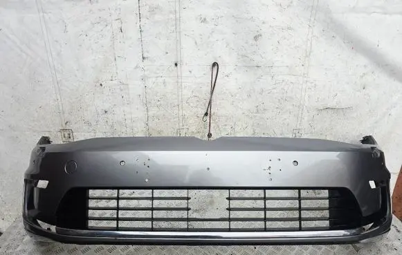 Volkswagen e-Golf Front bumper 5GE807221B 5G0805915T 5GE807723A