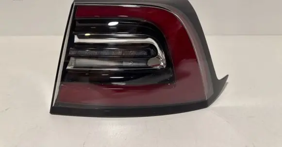 Rear/tail lights