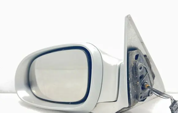 Front door electric wing mirror