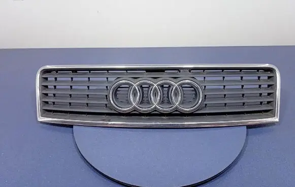 Audi A6 Allroad C5 Front grill 4B0853651F
