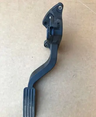 Land Rover Discovery 5 Accelerator throttle pedal GK529F836BA