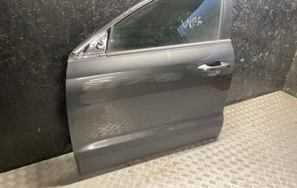 KIA Niro Front door