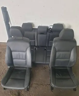 Seat set