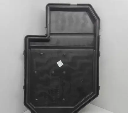 Audi A6 S6 C6 4F Fuse box cover 4F0035613