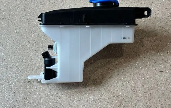 Hyundai Ioniq 5 Windshield washer fluid reservoir/tank 98610GI000 985103T500