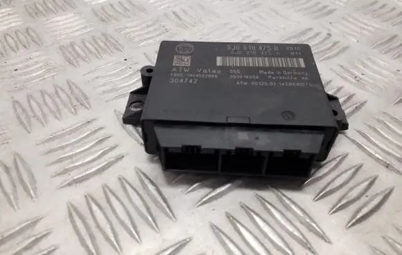 Skoda Superb B6 (3T) Parking PDC control unit/module 5J0919475B 5J0919475A
