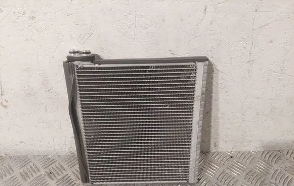 Toyota Avensis T250 Air conditioning (A/C) radiator (interior) 8850105080
