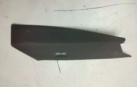 BMW 5 E60 E61 (C) pillar trim 7061343