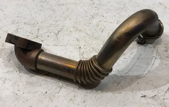 Jeep Grand Cherokee EGR valve line/pipe/hose