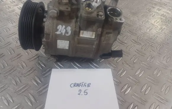 Volkswagen Crafter Air conditioning (A/C) compressor (pump) 2E0820803D