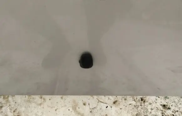 Windshield washer spray nozzle