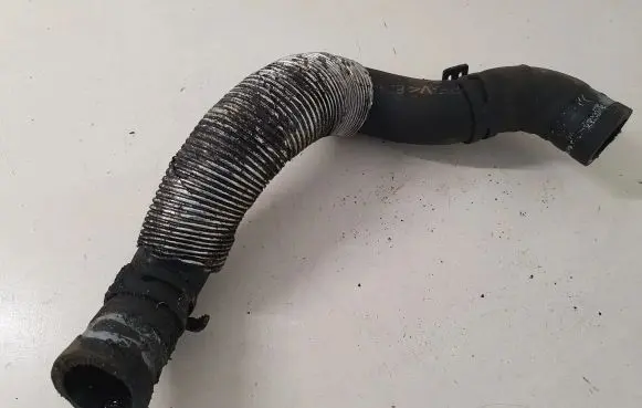Volkswagen Touran I Engine coolant pipe/hose 3C0121157AA