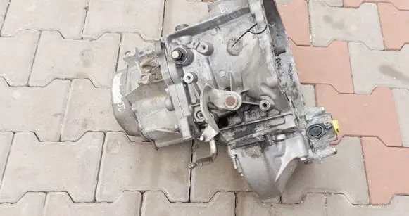 Peugeot 207 Manual 6 speed gearbox 20DP27