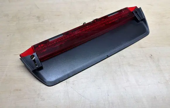 Volkswagen PASSAT B8 Third/center stoplight 3G5945087