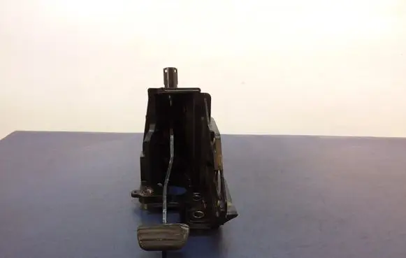 Renault Master III Accelerator throttle pedal 070108
