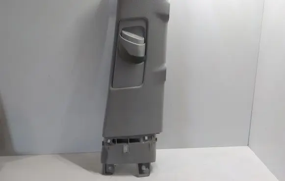 Toyota Land Cruiser (J150) (B) pillar trim (top) 6241060141 7302353020