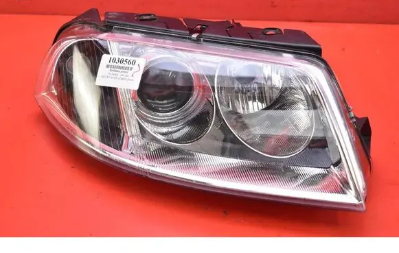 Volkswagen PASSAT B5.5 Headlight/headlamp