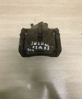 Suzuki SX4 Front brake caliper