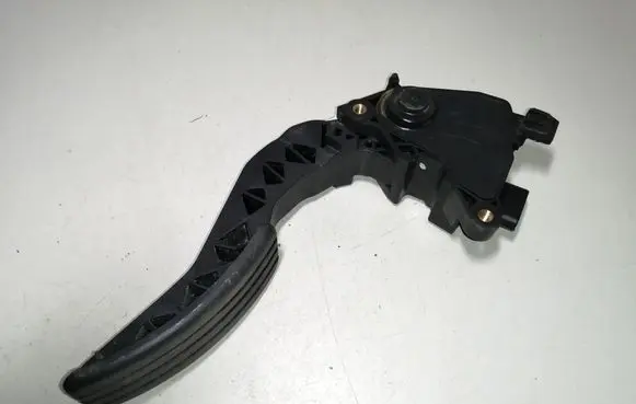 Renault Megane III Accelerator throttle pedal 180020023R