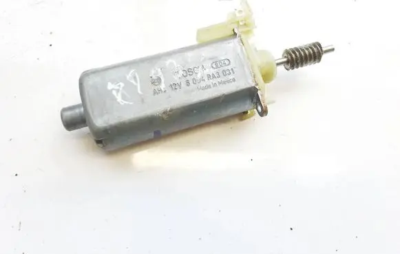KIA Sorento Seat adjustment motor JCI1299846 6004RA3031