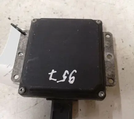 Volvo V40 Distronic sensor radar 31406561 G2611