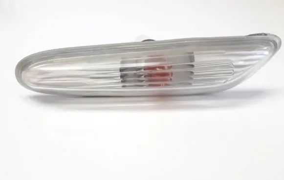 BMW 5 E60 E61 Front fender indicator light 7165742
