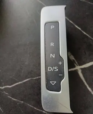 Audi A3 S3 8V Gear shift selector indicator 8V1713463B