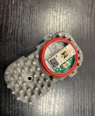 BMW X3 F25 LED ballast control module 1305715