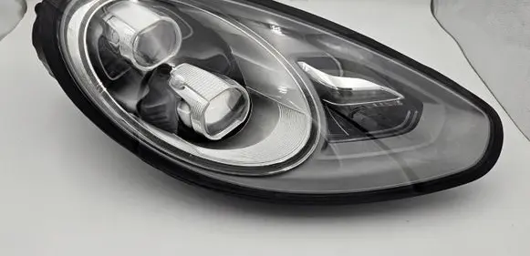 Porsche Panamera (970) Headlight/headlamp 97063117254 PR024