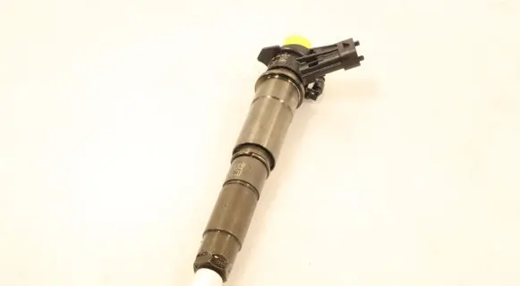 Renault Laguna III Fuel injector 0445115084