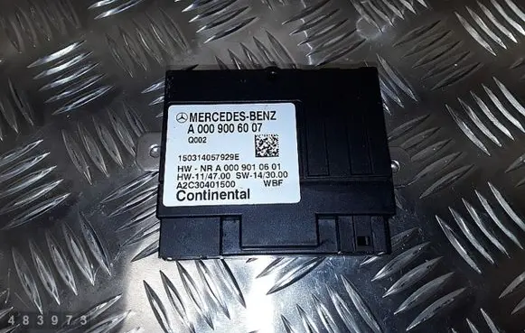 Mercedes-Benz C W205 Engine control unit/module A0009006007