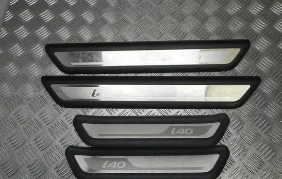 Hyundai i40 Other sill/pillar trim element 858733Z100 T8089