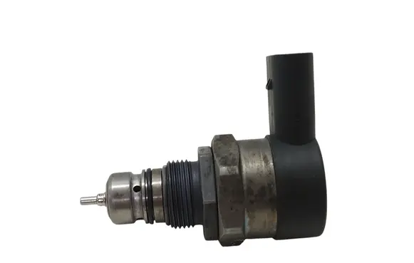 BMW X1 E84 Fuel pressure sensor 0281002949 17206042