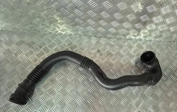 Opel Zafira C Intercooler hose/pipe 13402258
