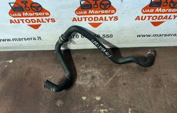 Mercedes-Benz Sprinter W906 Engine coolant pipe/hose A9068327423