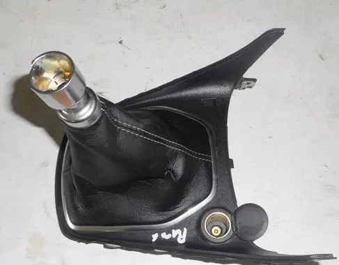Ford Puma Gear lever shifter trim leather/knob L1TBS044H83AD