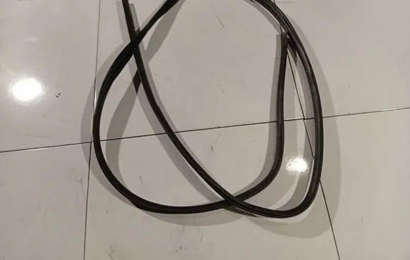 Nissan Micra Rubber seal front coupe door