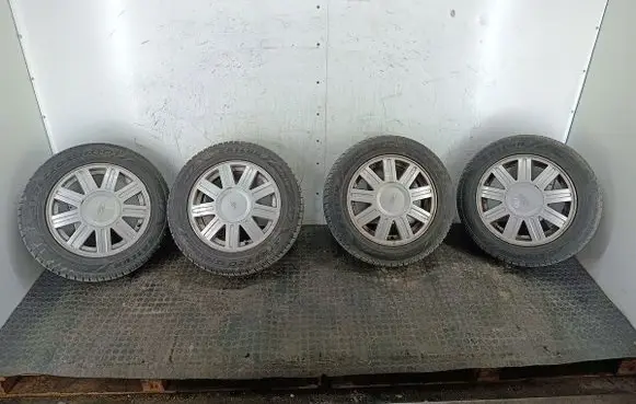 Ford Fiesta R14 alloy rim