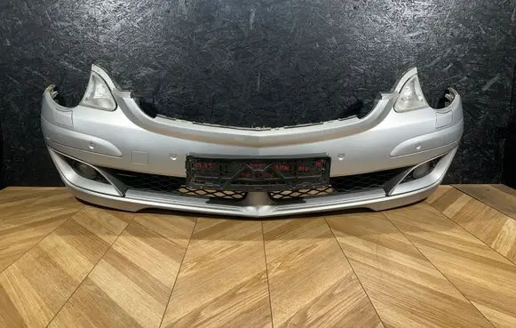 Mercedes-Benz R W251 Front bumper