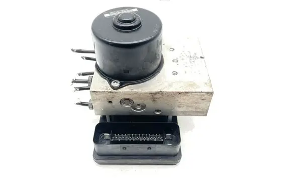 Mercedes-Benz C W203 ABS Pump A0345457032 A0054311512