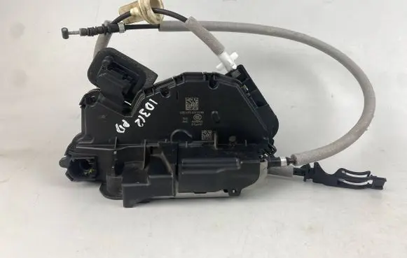 Volkswagen ID.3 Front door lock 5TC837016D