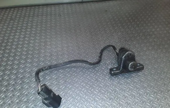 Volvo XC90 Crankshaft position sensor 1275789