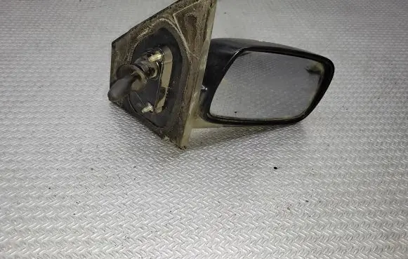 Toyota Yaris Coupe wind mirror (mechanical) E13010399