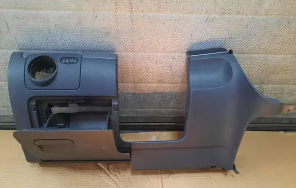 Volkswagen Eos Dashboard lower bottom trim panel 1K1858367AF 1K1858365AF