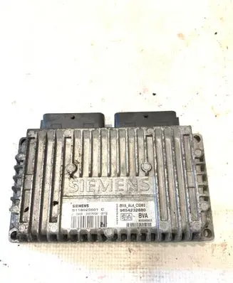 Citroen C4 I Engine control unit/module 9654232880 8200302005 S118025701C