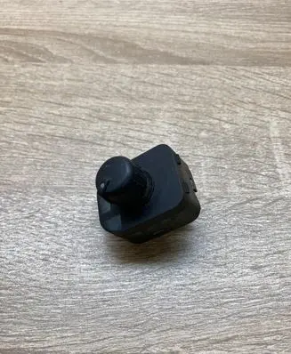 Audi A4 S4 B6 8E 8H Wing mirror switch 8E0959565